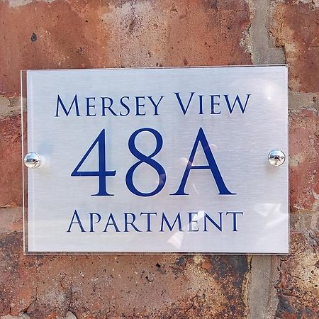 Mersey View, Two Bedroom Apartment, Liverpool Waterloo Exterior photo